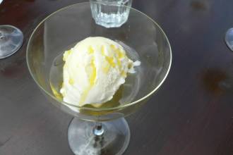 Gelato con olio e sale